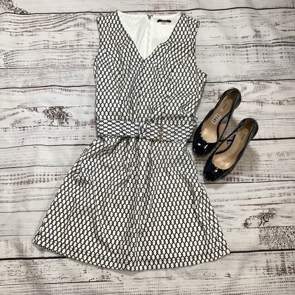 128. Tommy Hilfiger Sheath Dress NWT Size 14 - Picture 1 of 6